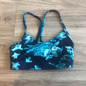 Old Navy Women’s Light Support Sports Bra